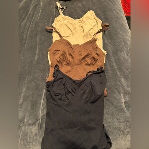 Bodysuit fajas, brand new. Ordered wrong one and can’t return.